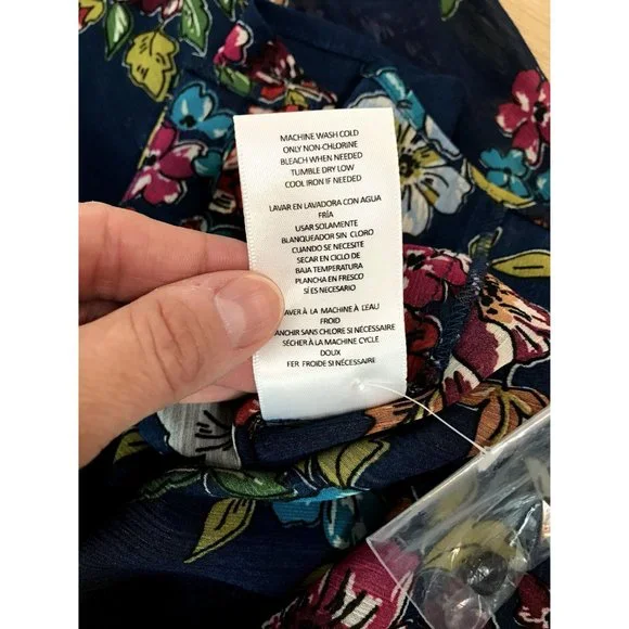 NEW Kut From The Kloth Sinclair Navy Blue Sheer Floral Blouse Size Small - Picture 12 of 12